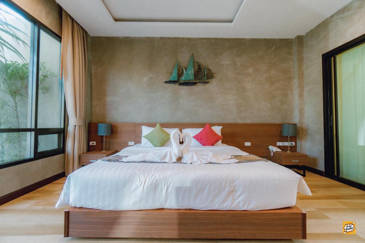 Blue River Resort Phitsanulok Extérieur photo